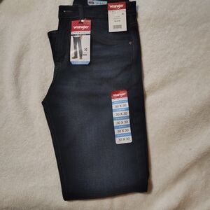 Wrangler Men's Dark Gray Slim Straight Jeans